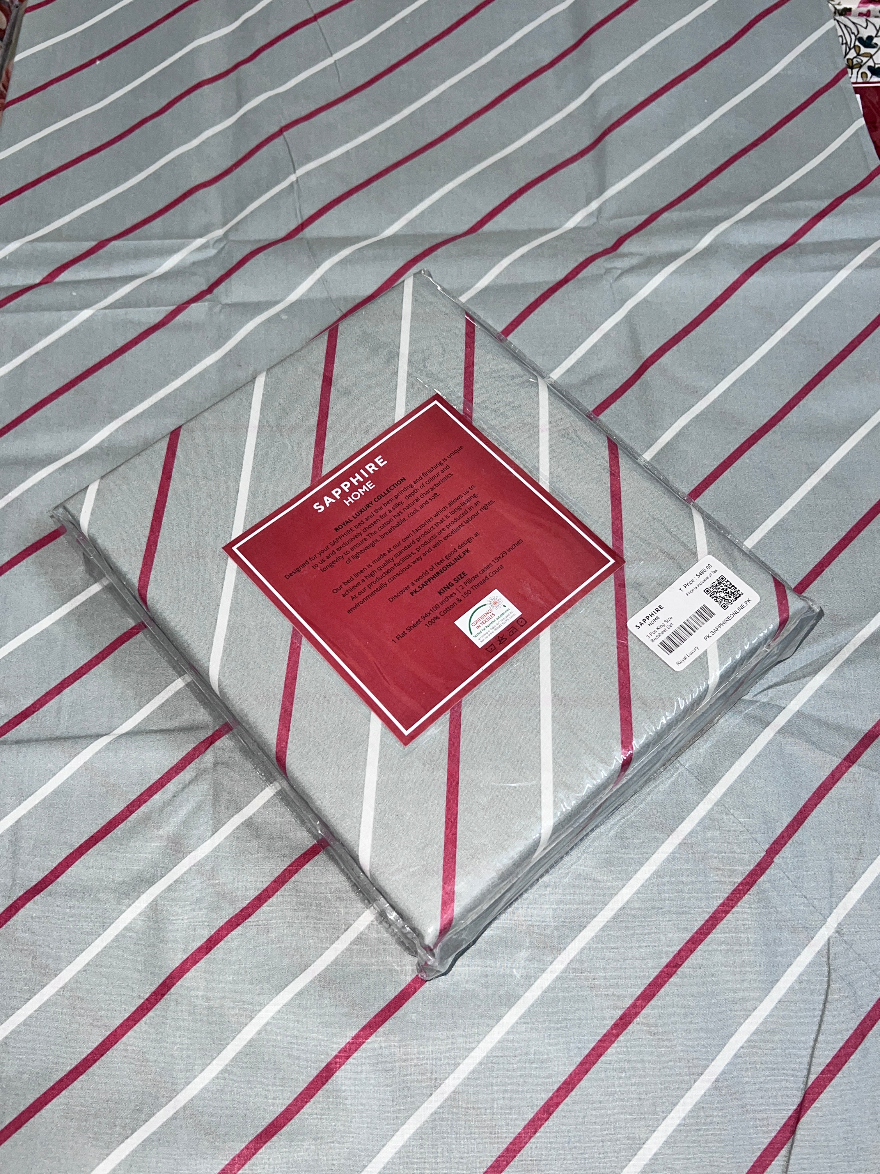 King Size Cotton Flat Bedsheet Set | Grey White Lining Print | With 2 Stitched Pillow Covers