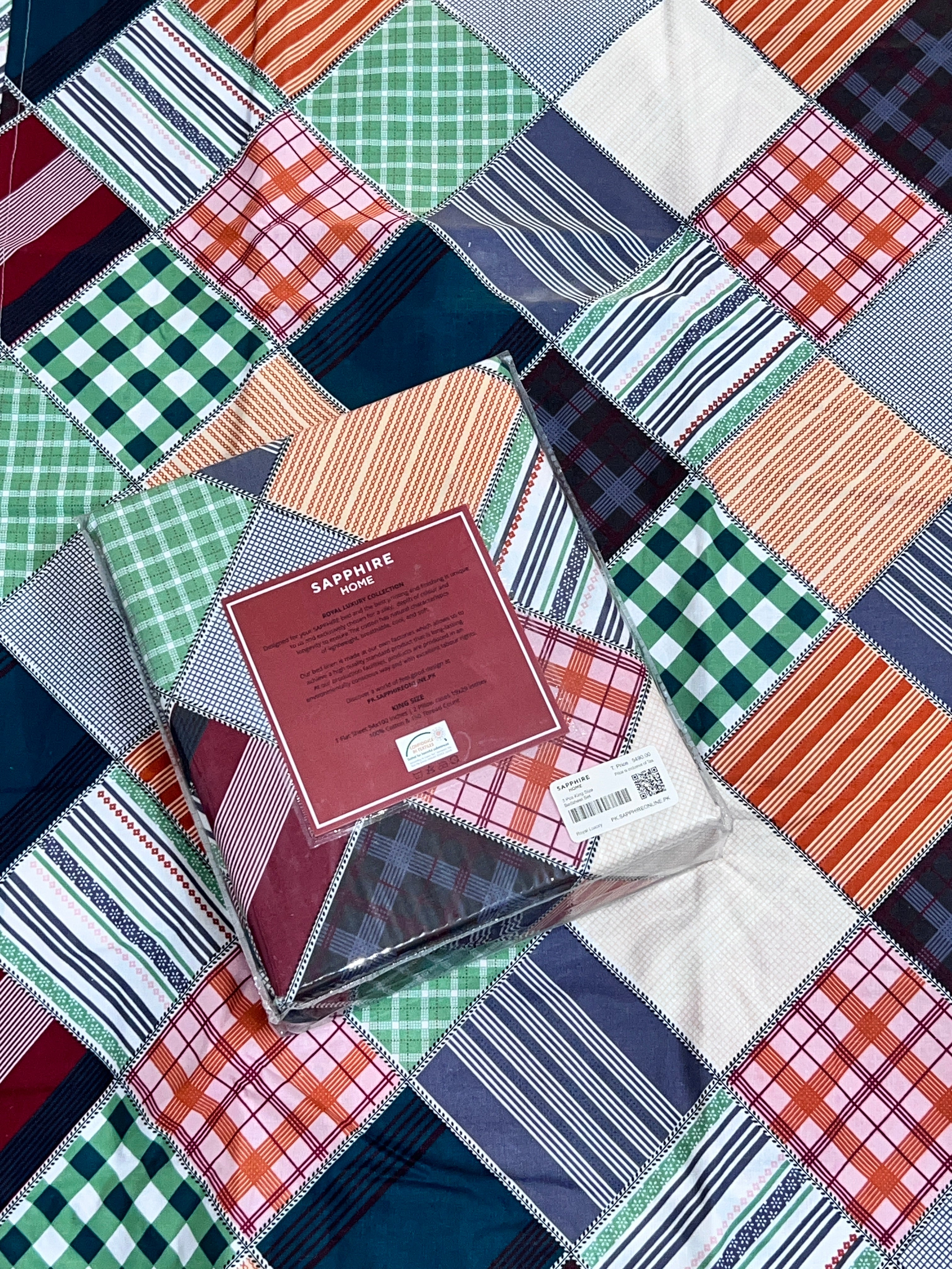 King Size Cotton Flat Bedsheet Set | Multi Color Geometrical Print | With 2 Stitched Pillow Covers
