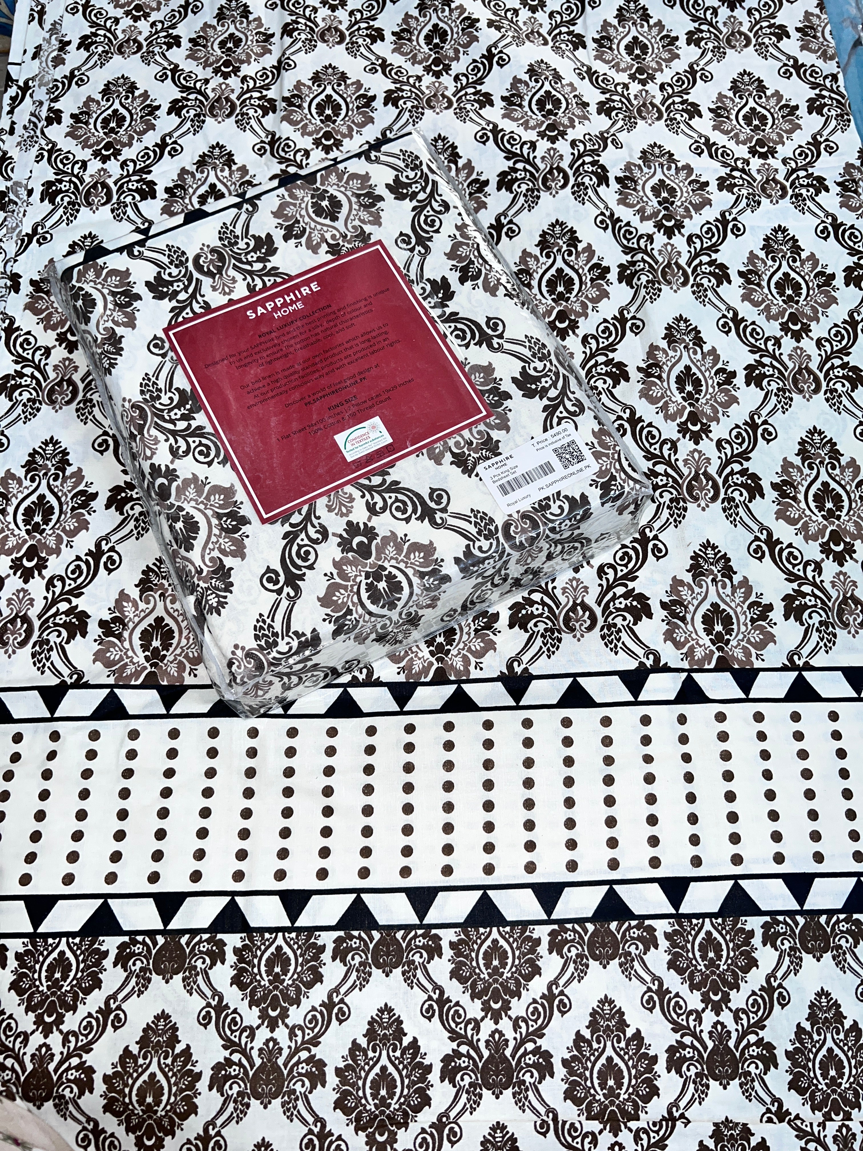 King Size Cotton Flat Bedsheet Set | Off White Floral Print | With 2 Stitched Pillow Covers